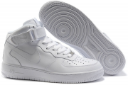Зимние Nike
