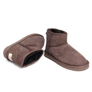 UGG Classic Mini