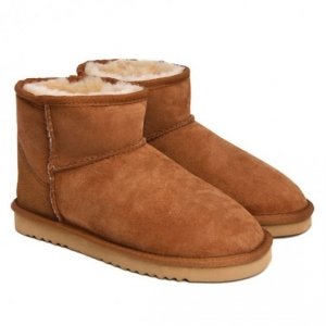 UGG Classic Mini