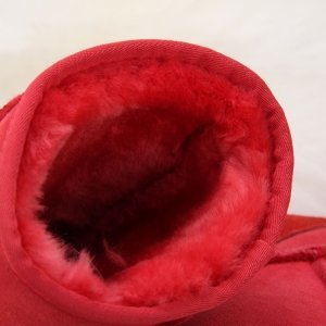 UGG Classic Short Pink