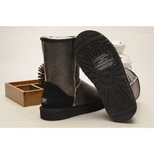 UGG Classic Short Gray