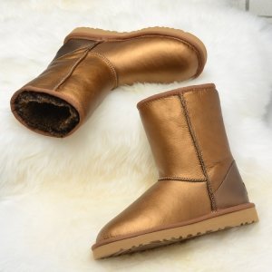 UGG Classic Short leather Gold