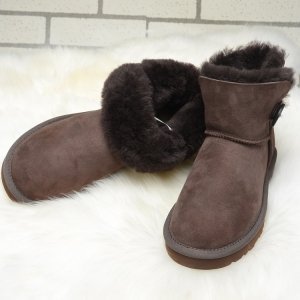 UGG Bailey Button Mini