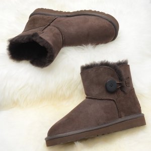 UGG Bailey Button Mini