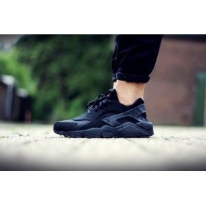 Nike Air Huarache Жен (Triple Black) (006)