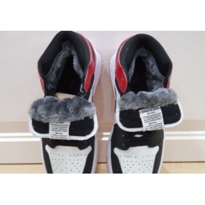 Зимние Jordan 1 Retro High на меху (018)