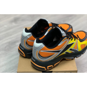 Reebok Spike Runner 200 Vetements (003)