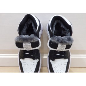 Зимние Jordan 1 Retro High на меху (066)