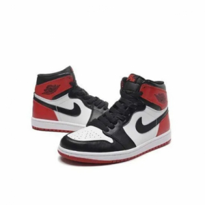 Кроссовки Nike Air Jordan 1 Retro "Black Toe" Black/White/Red
