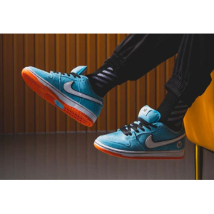 Nike SB Dunk Low Gulf