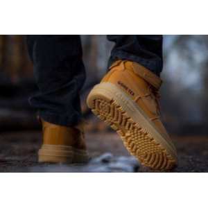 Nike Gortex осень-зима коричневые