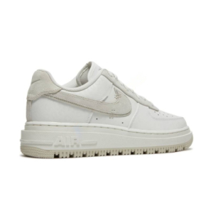 Кроссовки Nike Air Force 1 Luxe Triple White