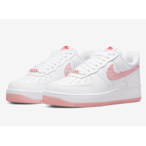 Кроссовки Nike Air Force 1 07 Valentines Day