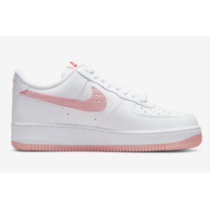Кроссовки Nike Air Force 1 07 Valentines Day