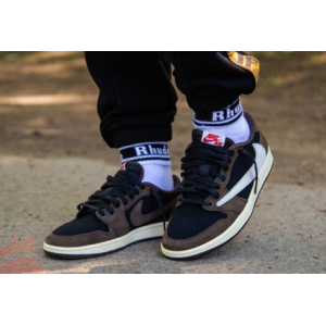 Кроссовки Nike Air Jordan 1 X Travis Scott Low