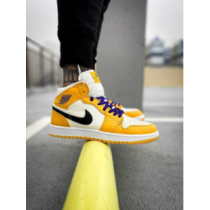 Кроссовки Nike Air Jordan 1 Mid Lakers