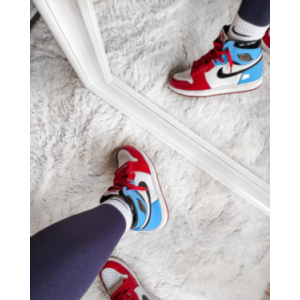 Кроссовки Nike Air Jordan 1 High OG Fearless