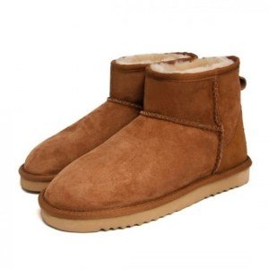 UGG Classic Mini