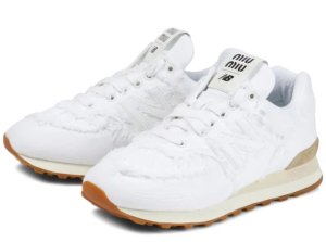 NEW BALANCE 574 X MIU MIU (067)