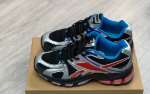 Reebok Spike Runner 200 Vetements (001)